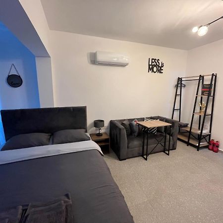 Mr. Studio in Ortakoy , North Nicosia + wifi + netflix Esterno foto
