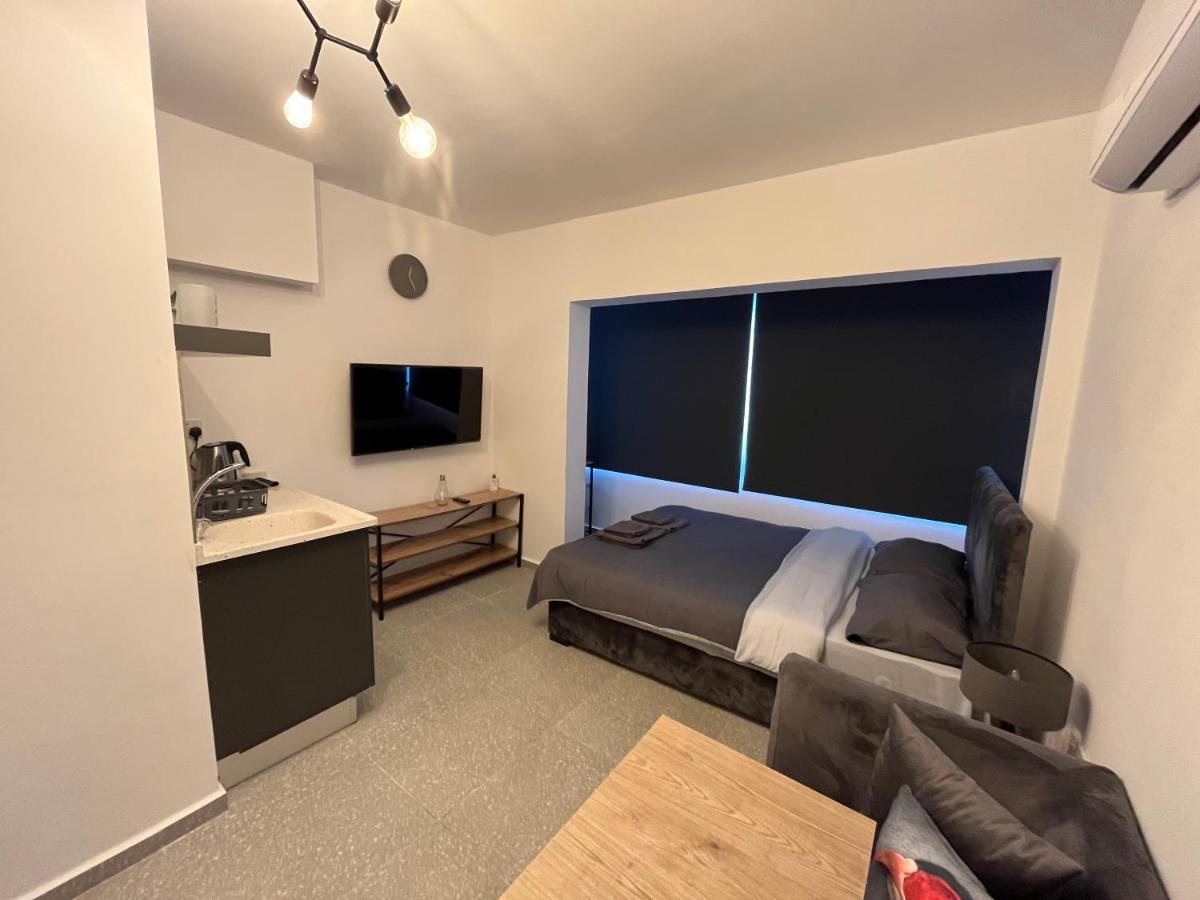 Mr. Studio in Ortakoy , North Nicosia + wifi + netflix Esterno foto